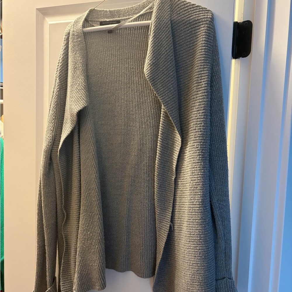 Banana Republic Gray Open-Front Ribbed Cardigan